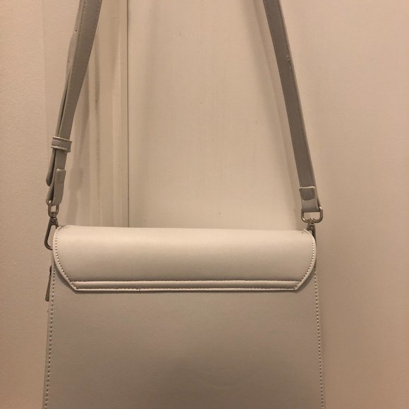 Pixie Mood Zoe Crossbody - Picture 7 of 7